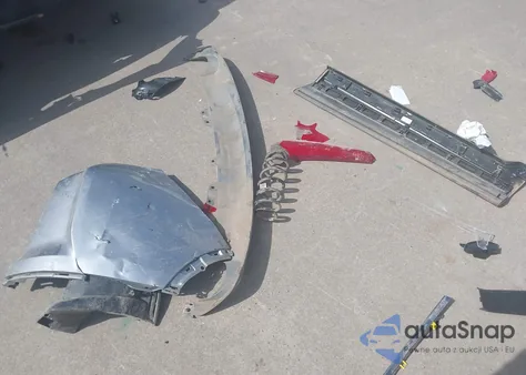 2018 Honda Cr-V Touring z USA, uszkodzony, nr VIN 7FARW1H93JE001455